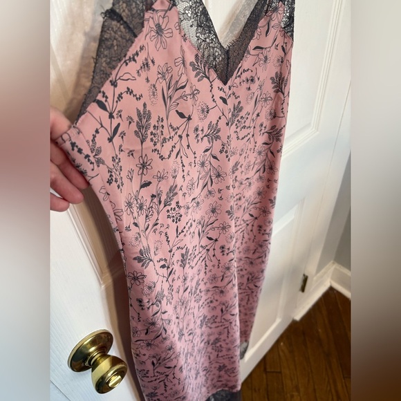 Victoria’s Secret Y2K Slip Dress | Women’s M | Blush Pink Floral with Grey Lace - Picture 11 of 11